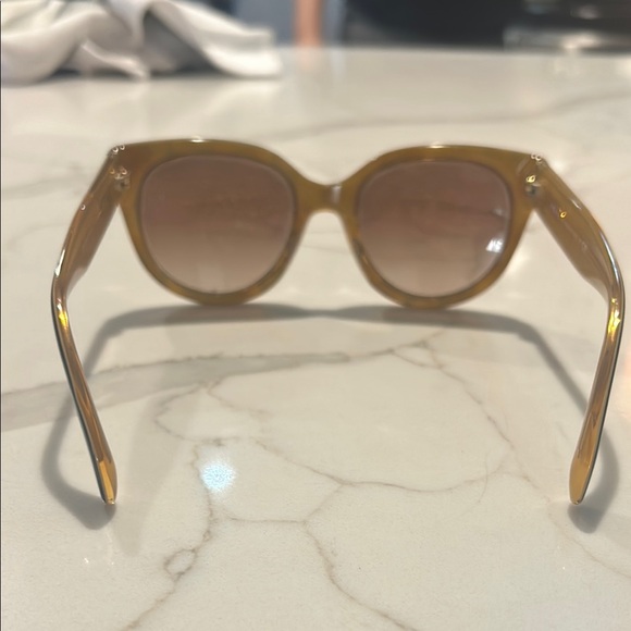 Prada Sunglasses - Picture 4 of 7